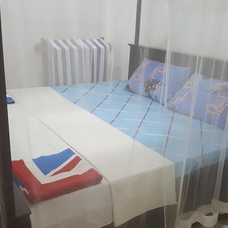 Indunil Place Hiriketiya Dickwella Quarto foto